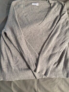 Old Navy Grey Sweater